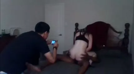 رجل ماكر الانفجارات سيدة سكس محارم عربي نار شابة خجولة في سراويل