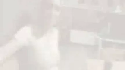 الفنانة نيكول تمتص نائب الرئيس من قضيب الناقد الفني سكس العرب محارم الشاب