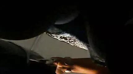 الصبي يمارس الجنس مع لورين الفاسقة ذات الشعر الأحمر سرًا افلام سكس عربي محارم ، بينما تطهو الأم في المطبخ