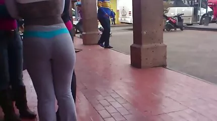 يبتلع سكس عربي تويتر محارم العضو تماما.