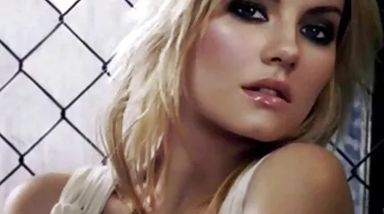 ارييل سكس محارم عرب جديد المتمردين في الحمام