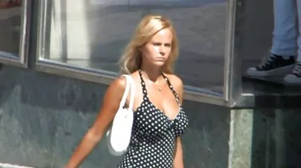 أكثر الجنس وحشية بين العديد من الرجال مع افلام سكس عرب محارم كتكوت Angel Emily.