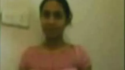 ممارسة الجنس مع اثنين من سكس محارم العرب النساء