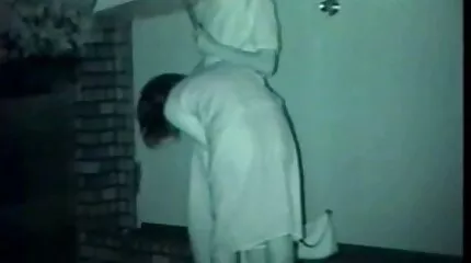 تطلب صور سكس محارم عرب إيزيس الناضجة من الأبله أن يفعل شيئًا