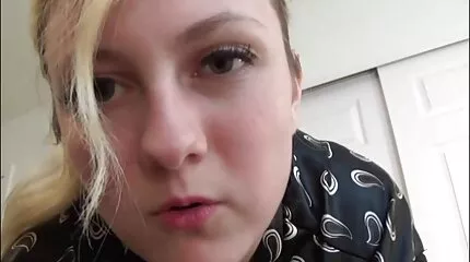 امرأة افلام سكس محارم عرب ناضجة جميلة تنشر ساقيها على نطاق واسع
