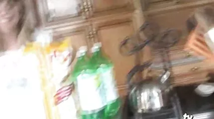 فنان الوشم مارس الجنس مع سكس العرب محارم العميل.