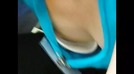 محاصر محارم سكس عربي من قبل الأعضاء.