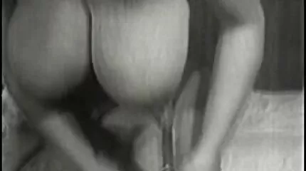 أحرقت أخت محارم سكس عربي الخطوة مدمن كونور أثناء استمناء على الإباحية وقررت المساعدة.