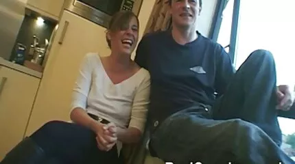 سحب كس الأخت بشكل جميل على قضيبه وانتهى افلام سكس عربى محارم في كس
