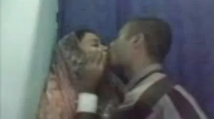 الفتيات غير المتوازنات جنسيا يمارسن قصص سيكس عرب نار الجنس مع معالج جنسي