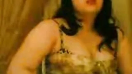 ترك كل من اللعين الحيوانات المنوية في المهبل. افلام سكس عربى محارم