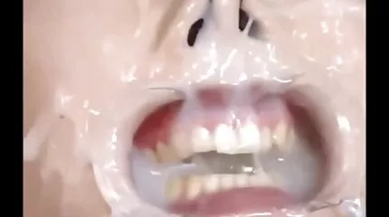حفلة في مقهى خاص. قصص سكس عرب نار محارم